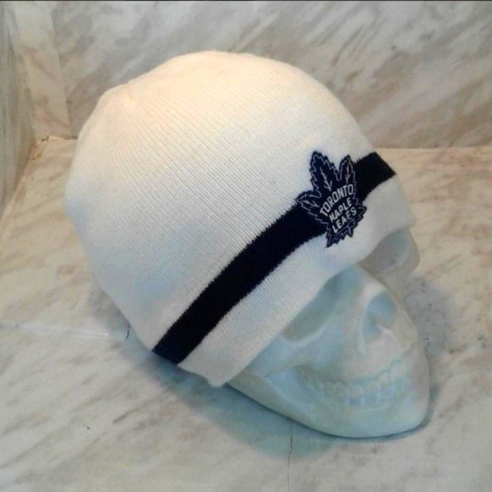 Toronto Maple Leafs Hockey white navy Beanie winter Hat Cap toque Unisex OSFM